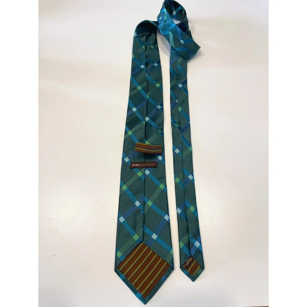 BCBG Attitude Green Blue Plaid Silk Mens Tie‎ Preppy